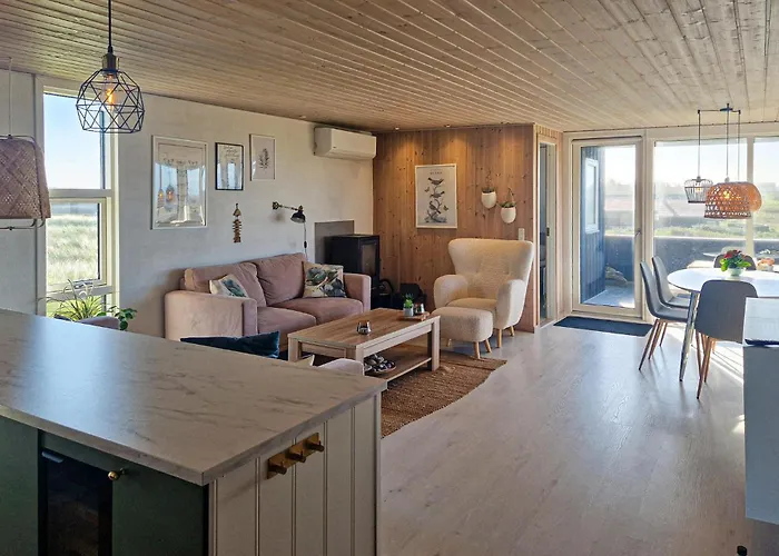 Gorgeous In With Sauna Feriehus *